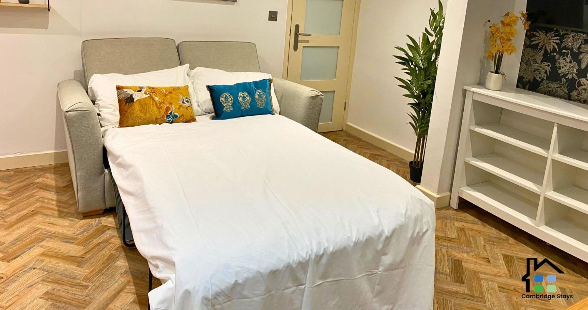 Stunning 1Br - Super Central- Peaceful Area - Lower Ground Apartment Cambridge  Dış mekan fotoğraf